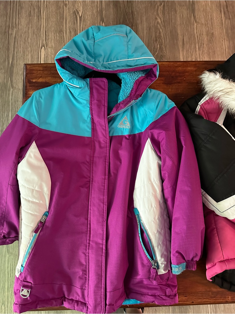 Gerry Weber Girls' Magenta, Turquoise & White Winter Puffer Jacket